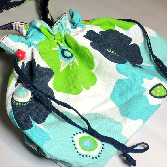 Thirty One Tote White Blue Green Floral Drawstring Size 12 x 12 x 6 - Picture 5 of 10